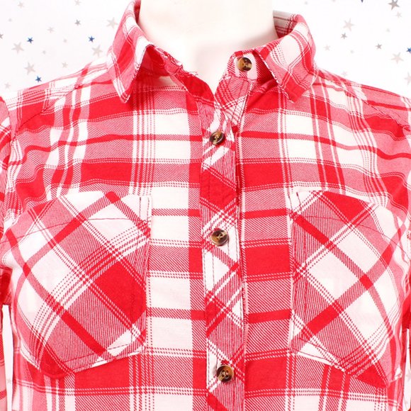 Knit Plaid Button Up Shirt Hi Lo Hem Red Off White - Picture 4 of 8